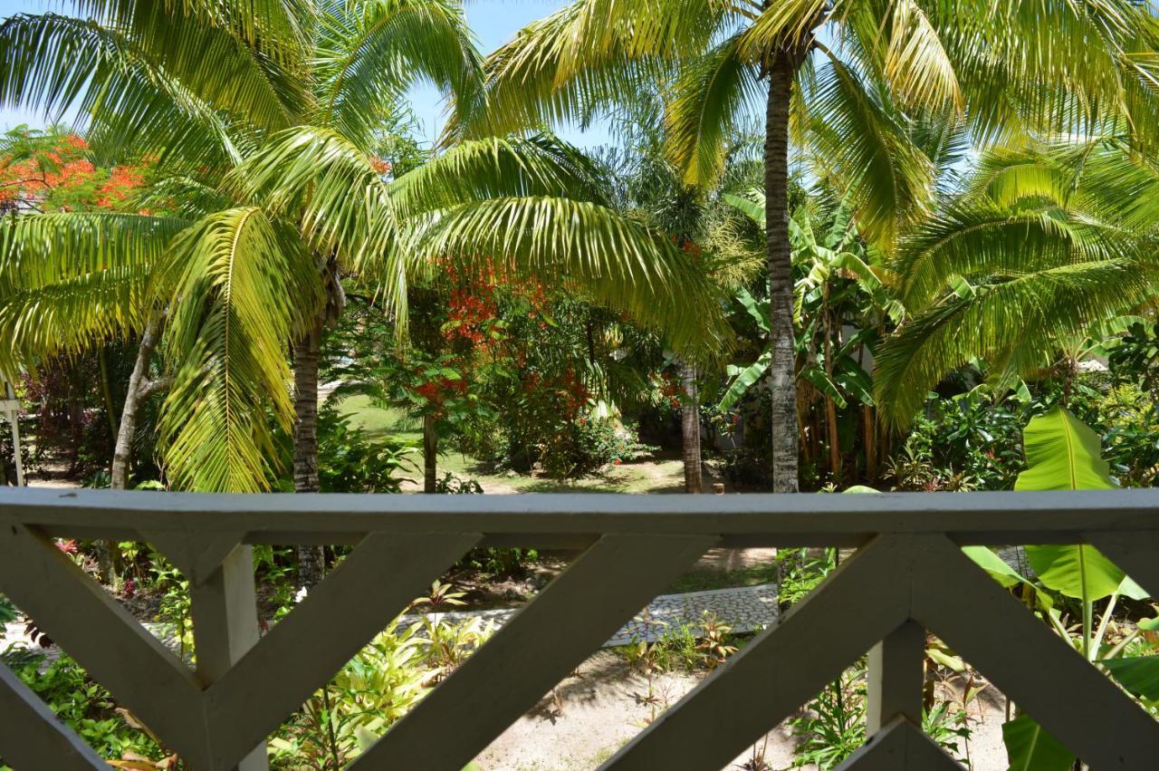 The Edgewater Resort & Spa Rarotonga Exterior foto